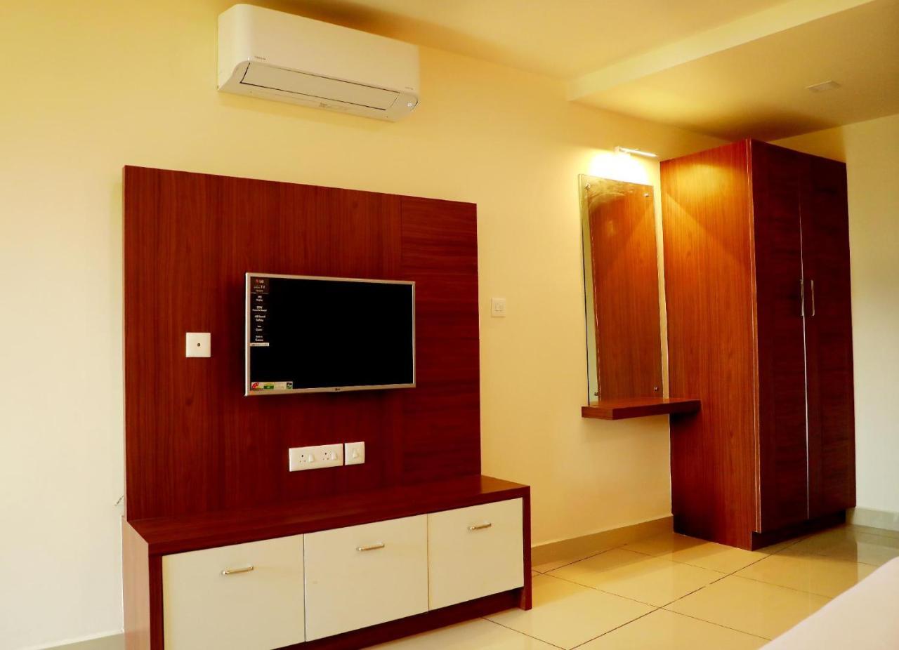 Hotel Wayanad Royal Crown Kalpetta Exterior foto